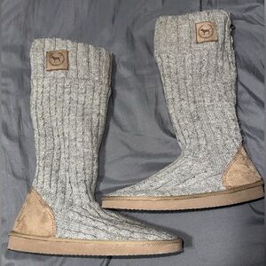 PINK Victoria's Secret Gray Knit Boots